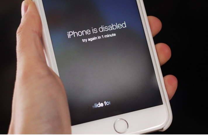 Lỗi iPhone bị khóa iCloud có nghe gọi được không?